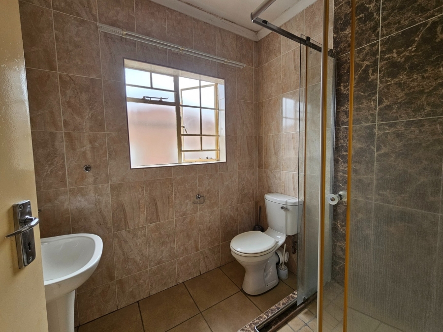 3 Bedroom Property for Sale in Waterval East North West